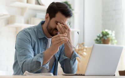 Como aliviar o cansaço visual rápido: 14 maneiras comprovadas, exercícios e dieta