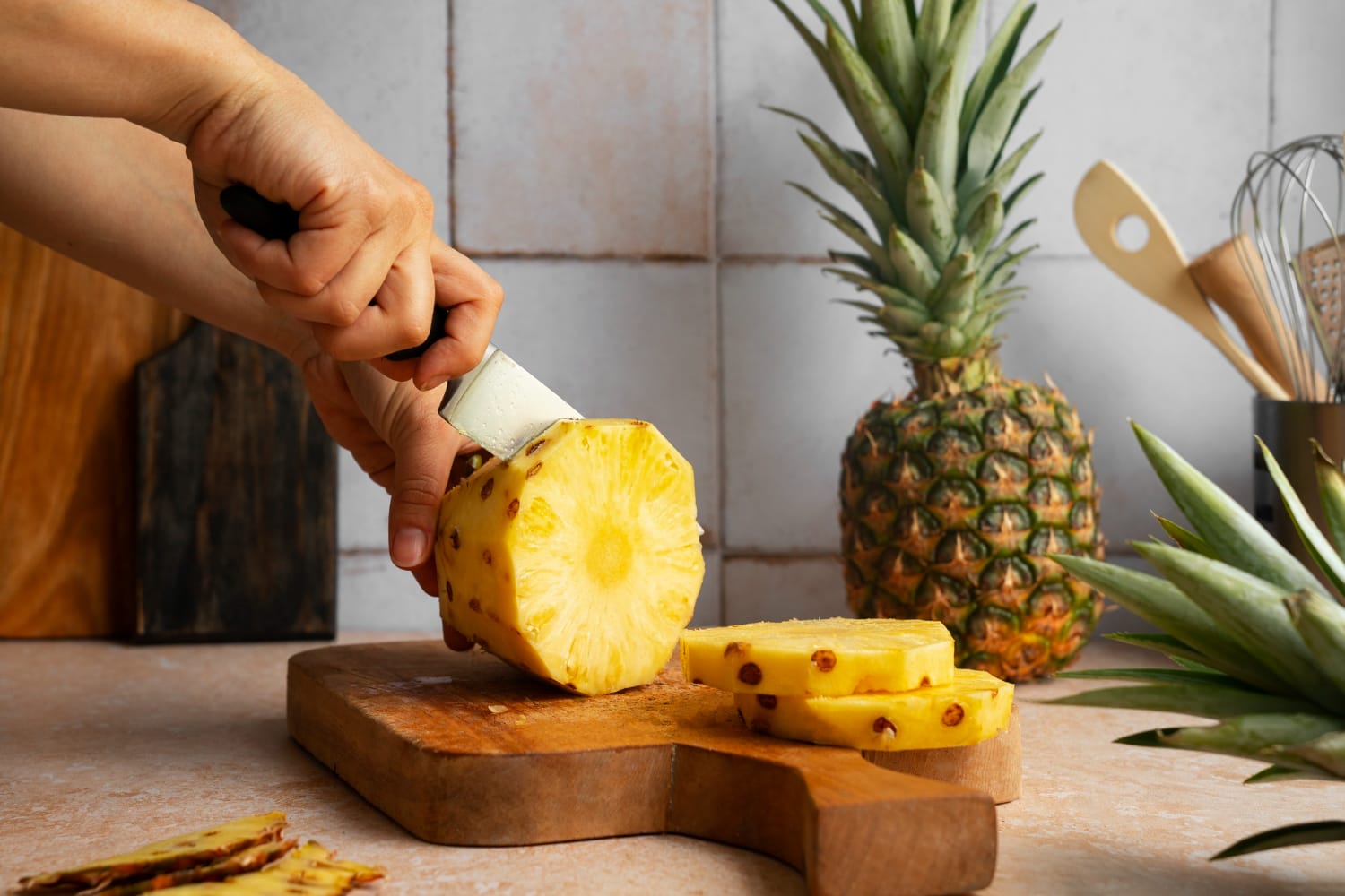 Unveiling the Radiant Glow: The Ultimate Guide to Pineapple Body Scrub